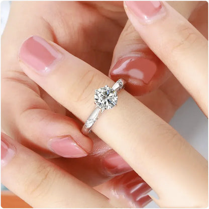 Women’s Fashion Ring with Six-Prong Design